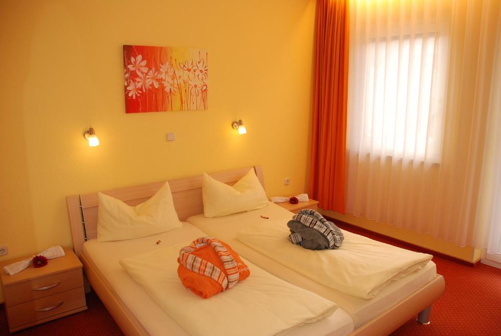 Hotel Heissinger Bad Berneck im Fichtelgebirge Habitación foto